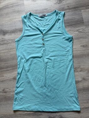 Michelle Mae Ribbed Light Blue Henley Tank